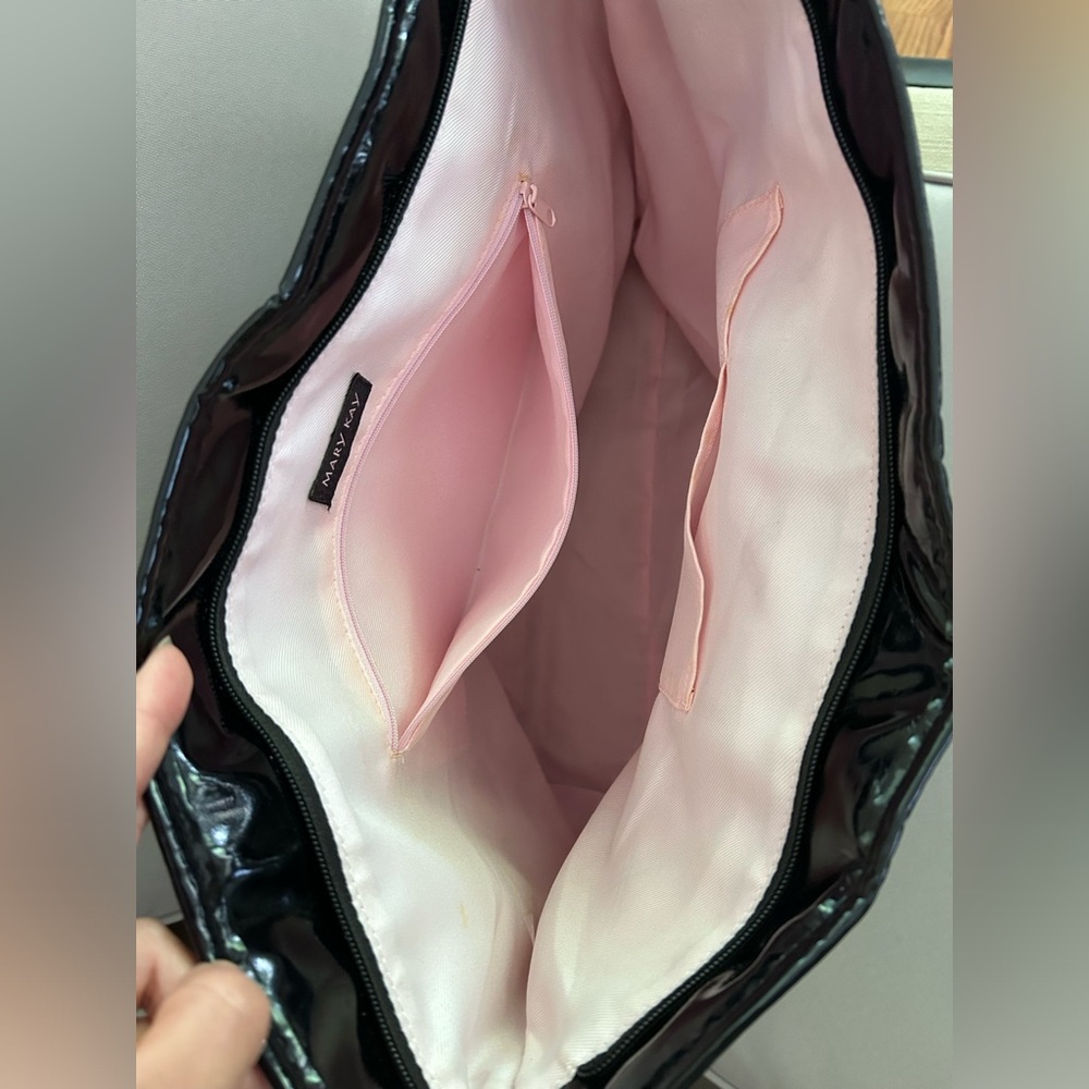 Mary Kay Black Tote Bag - Picture 4 of 7